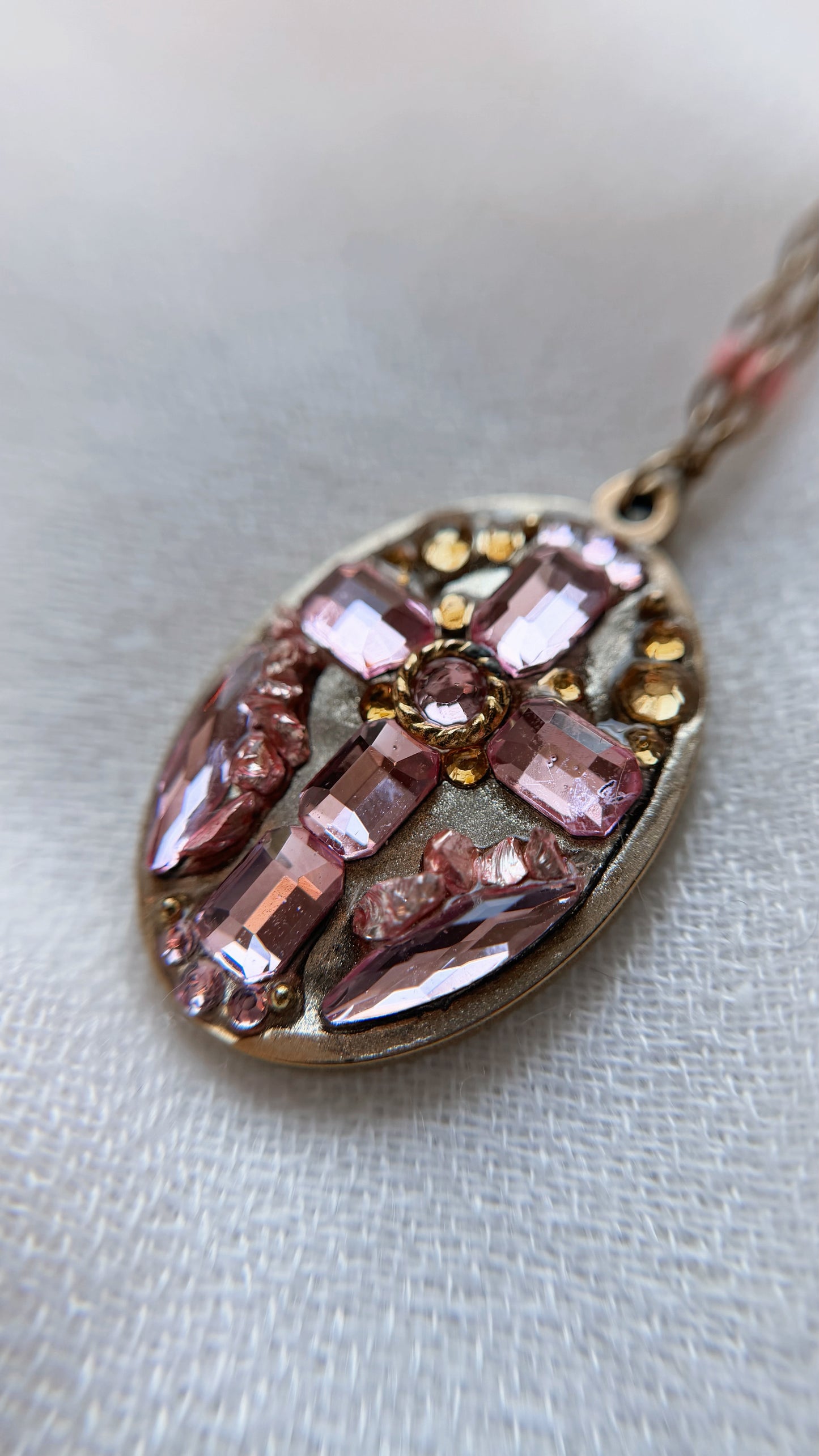 Collier Breloque 🌺✞