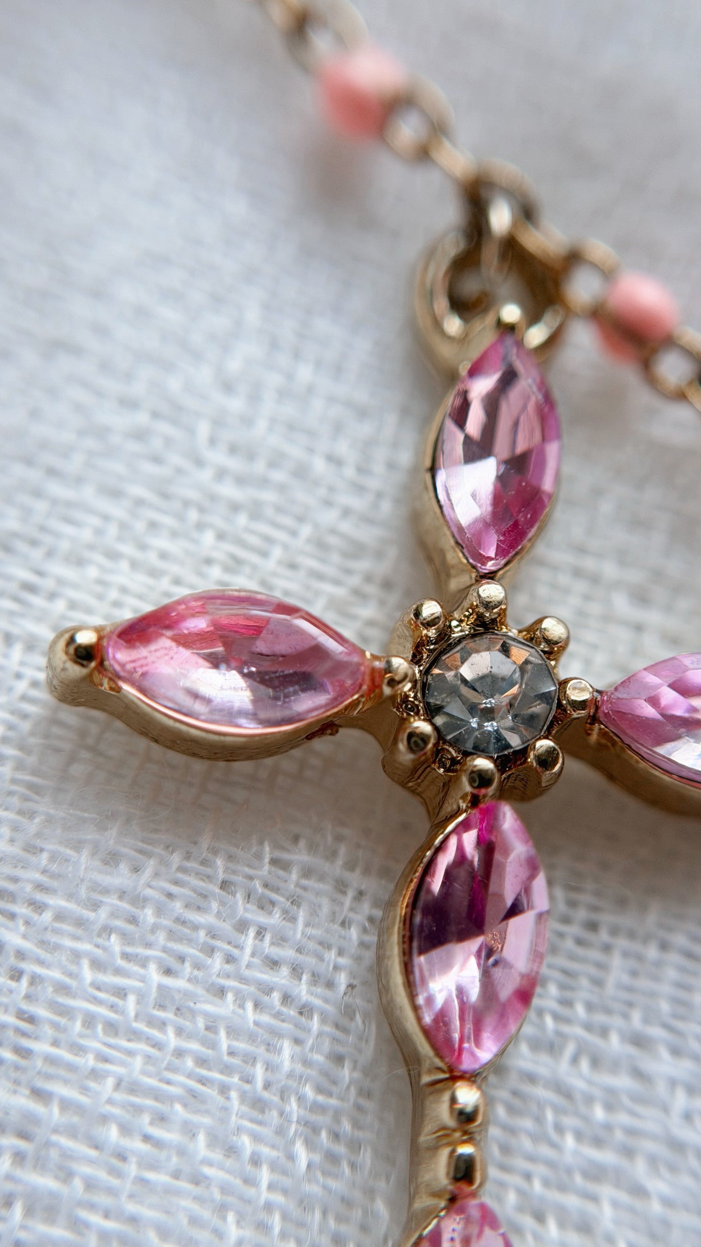 Collier Breloque 🌺✞